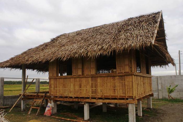 Desain kamar tidurdidnding rumah bambu