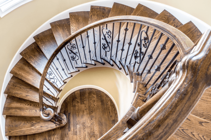 Wendeltreppe im wohnzimmer